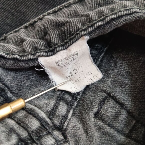 Vintage Jeans Levis 512 Womens Slim Fit Tapered Leg Jeans Canada 1990's - Picture 6 of 6